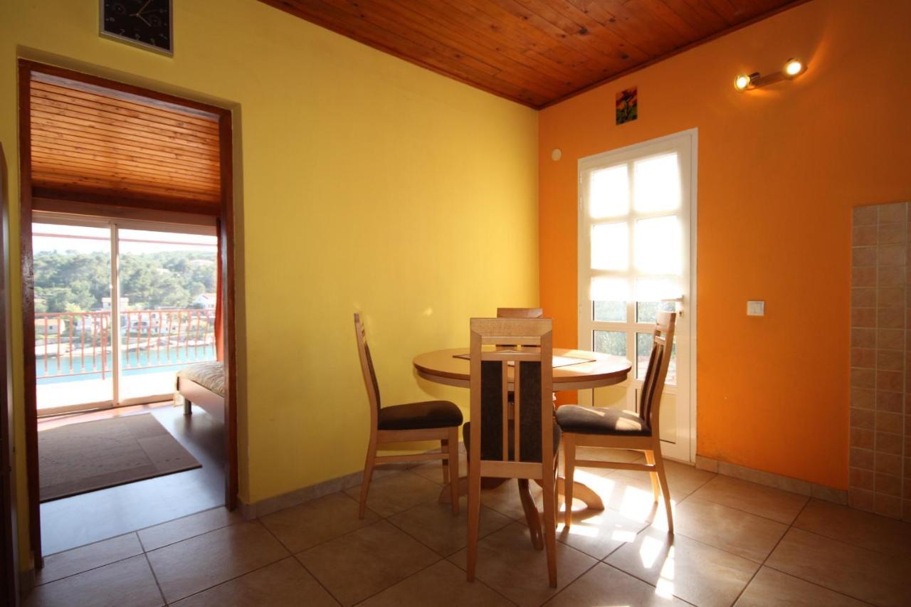Apartments By The Sea Basina, Hvar - 8749 Vrbanj Bagian luar foto